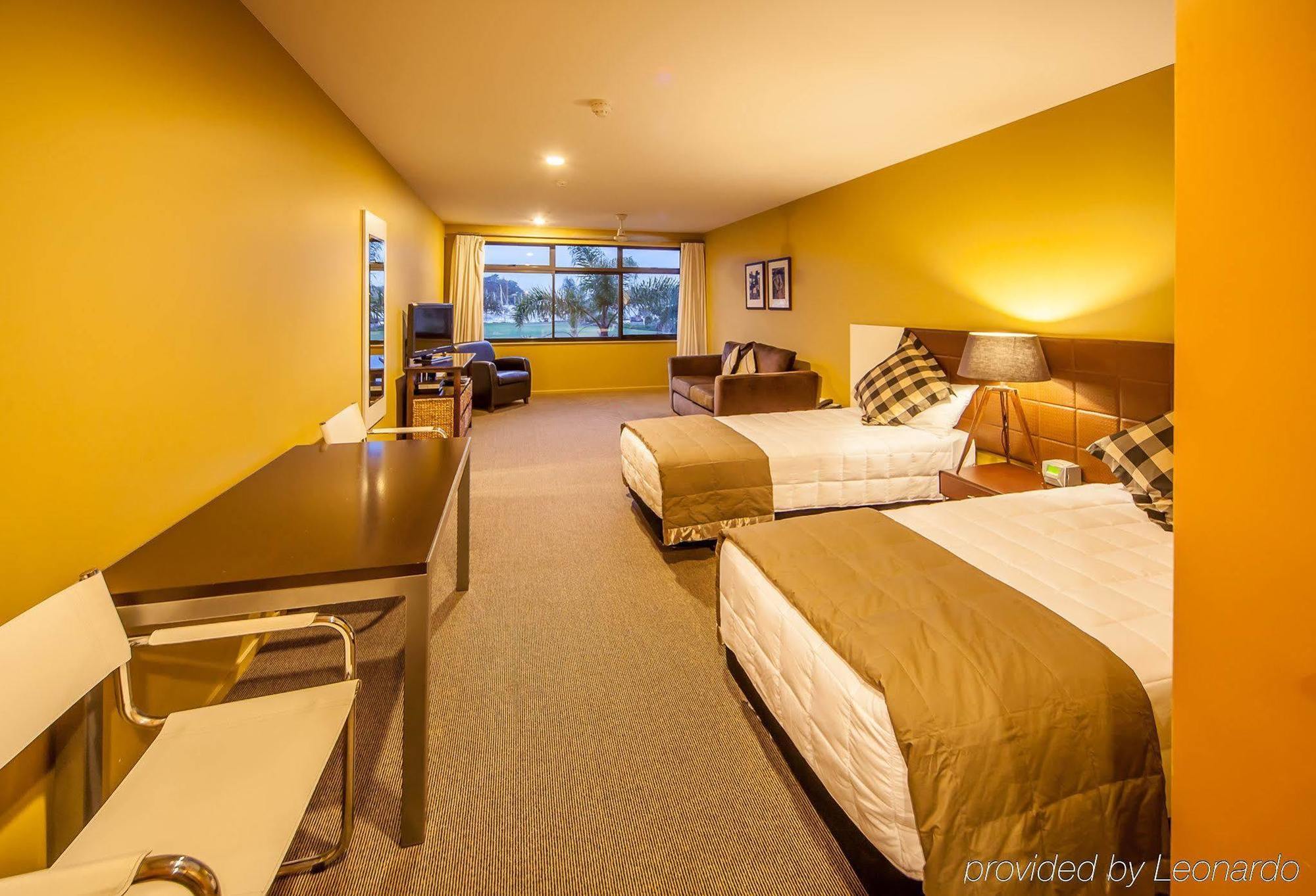 Hotel Quality Oceans 3*