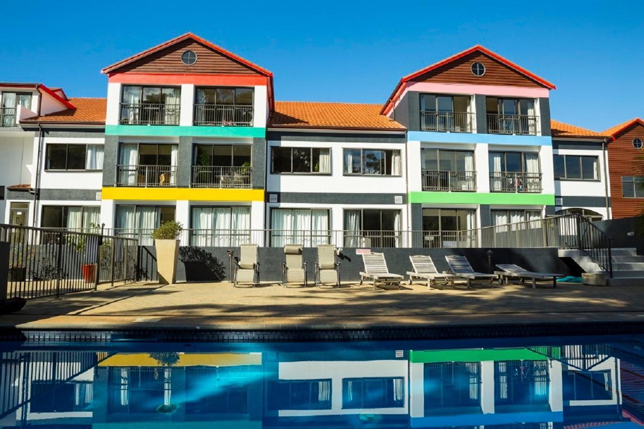 Quality Oceans Hotel 3*